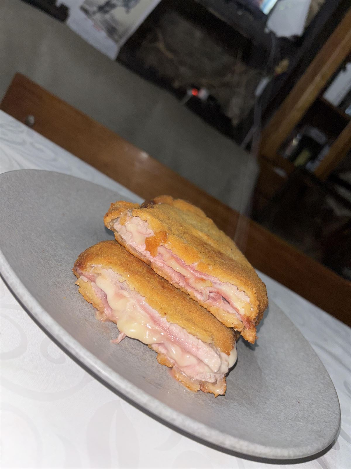 Cachopo de ternera (queso y jamón) - Imagen 2